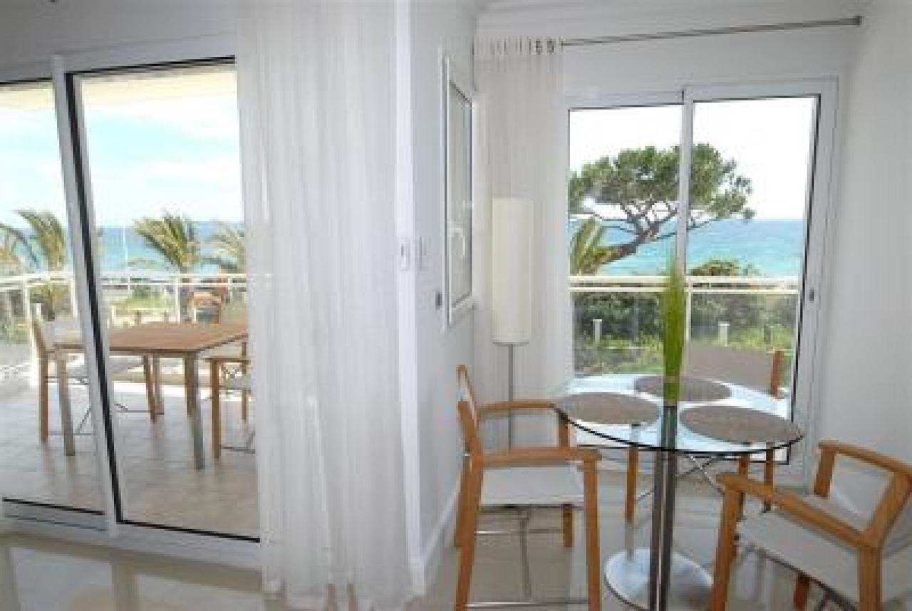 Stunning 2 Bed, 2 Bath Apt On The Cannes Sea Front Has Swimming Pool And Is A Secure Modern Building 464 Bagian luar foto